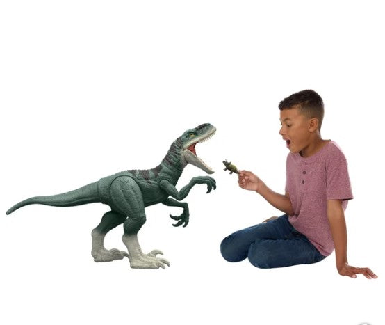 Jurassic World Total Super Colossal Atrociraptor Pack